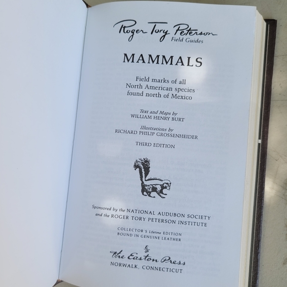 Roger Tory Peterson Field Guides - Picture 4 of 10